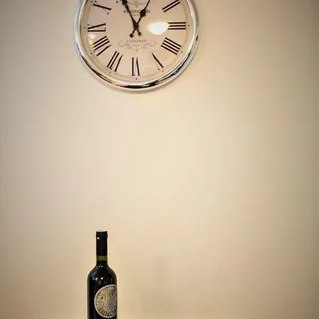 Luxury M&n In - Free Parking