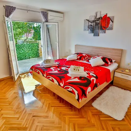 Apartment Luxury M&n In - Free Parking Split